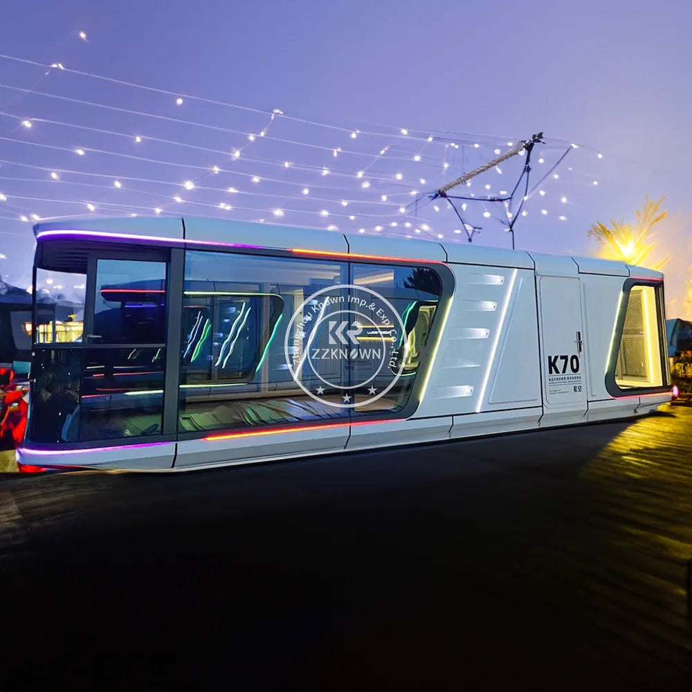 Hotel de contenedores móviles prefabricado de China Living 2024 Casa de contenedores de cápsula futurista Casa prefabricada